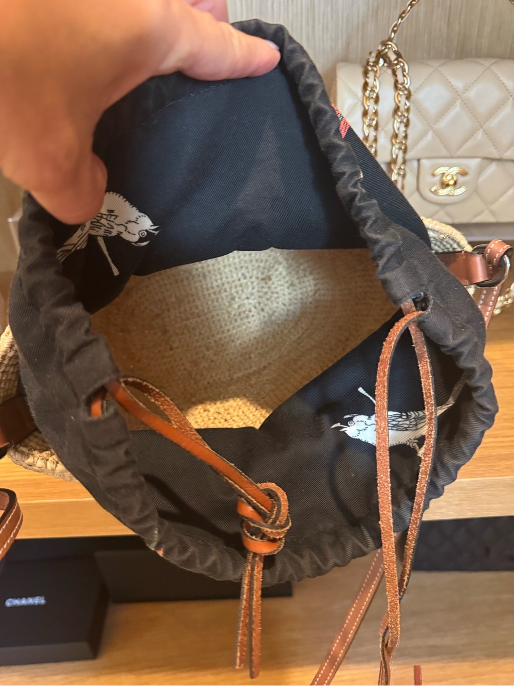 Loewe raffia Pochette crossbody. - Picture 11 of 12